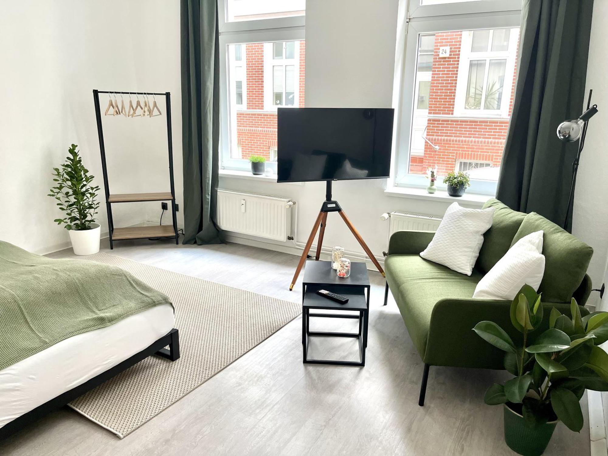 Endless: Studio Mit Netflix + Workstation Im Zentrum Schwerin  Exterior photo